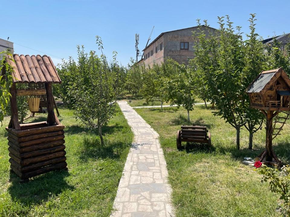 Gs Premium Yerevan Exterior foto
